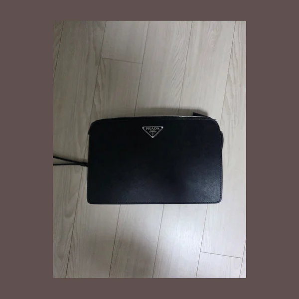 프라다 사피아노 클러치 2VF056 - 허시백